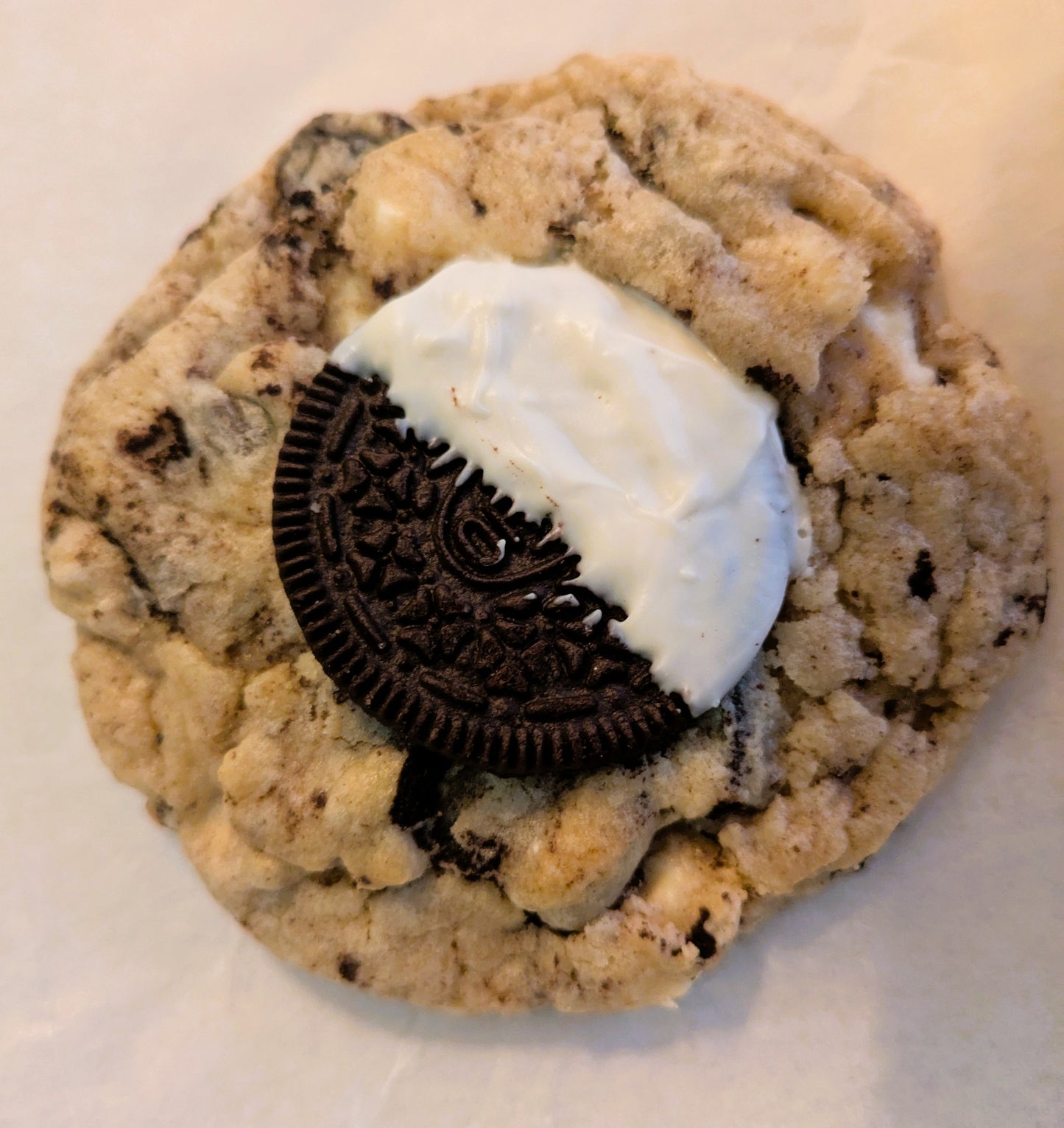 Cookies and Cream Cookie